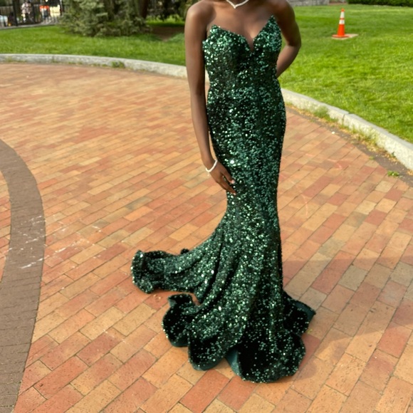 Portia & Scarlett PS21208 Emerald Green